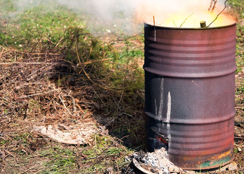 Stoken in een vuurton of vuurkorf?…